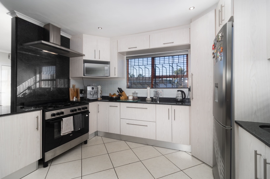 3 Bedroom Property for Sale in Soneike Western Cape